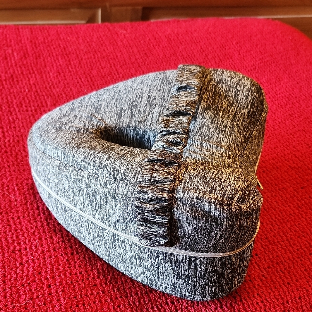 Orthopedic Foam Knee Pillow